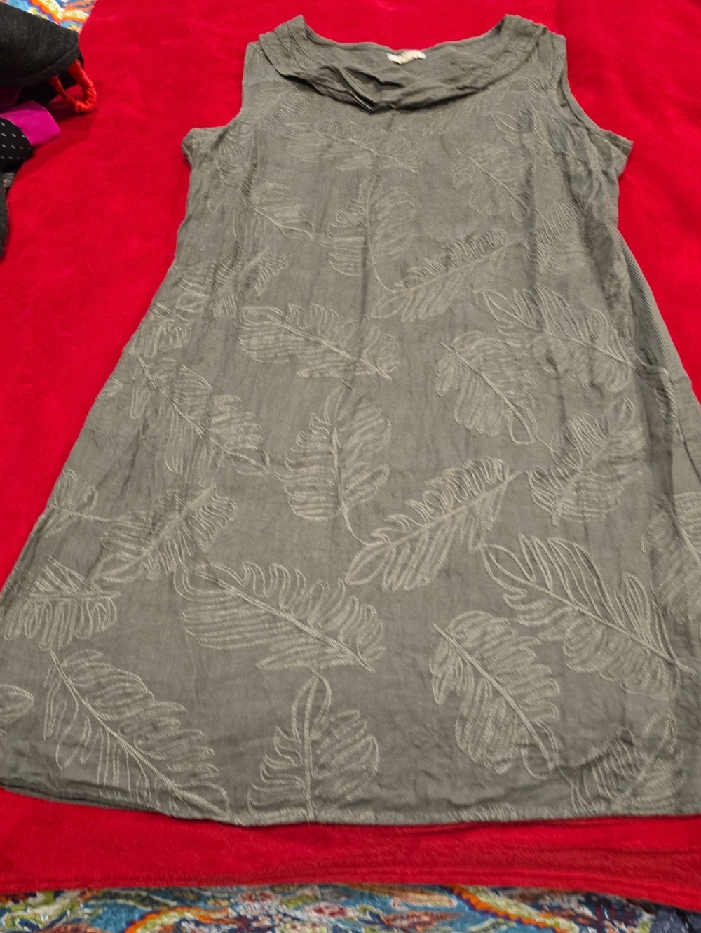 Sleeveless Leaf-Print Linen Dress - Gray
